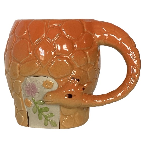 Boston Warehouse 3D Figural Novelty Giraffe Stoneware Coffee Mug Orange Yellow - Picture 6 of 12
